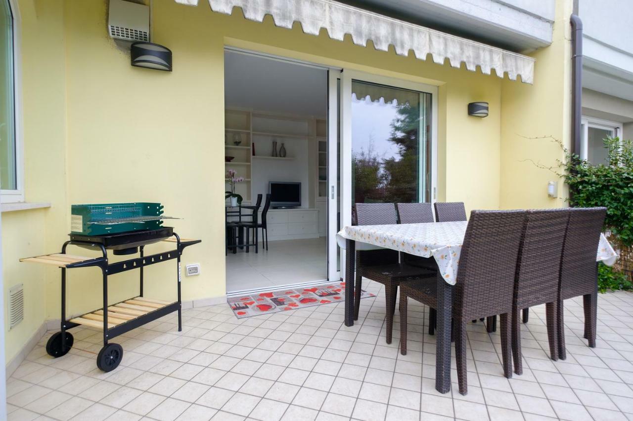 Villa Sole Del Garda Паденге-суль-Гарда Екстер'єр фото