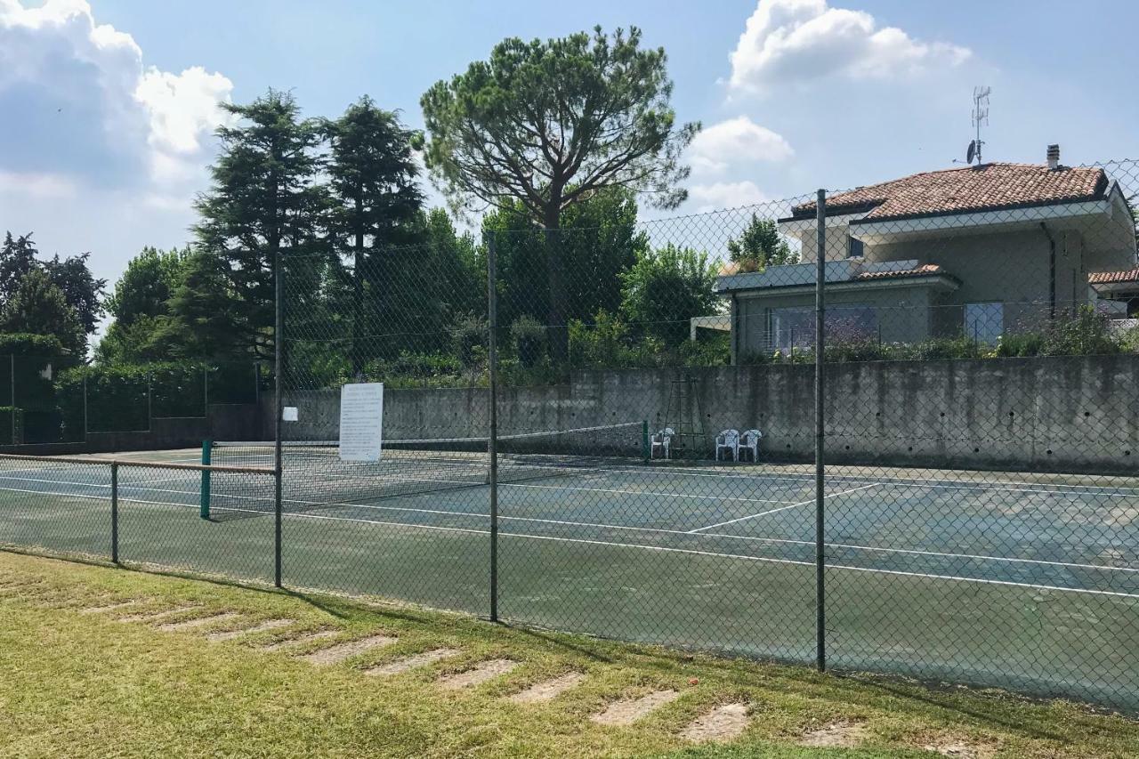 Villa Sole Del Garda Паденге-суль-Гарда Екстер'єр фото